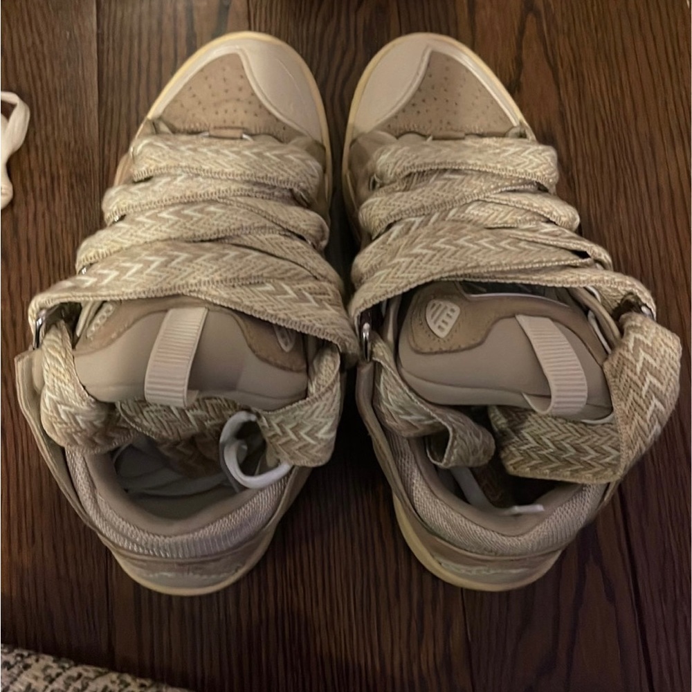 Lanvin
Curb lace-up low-top sneakers